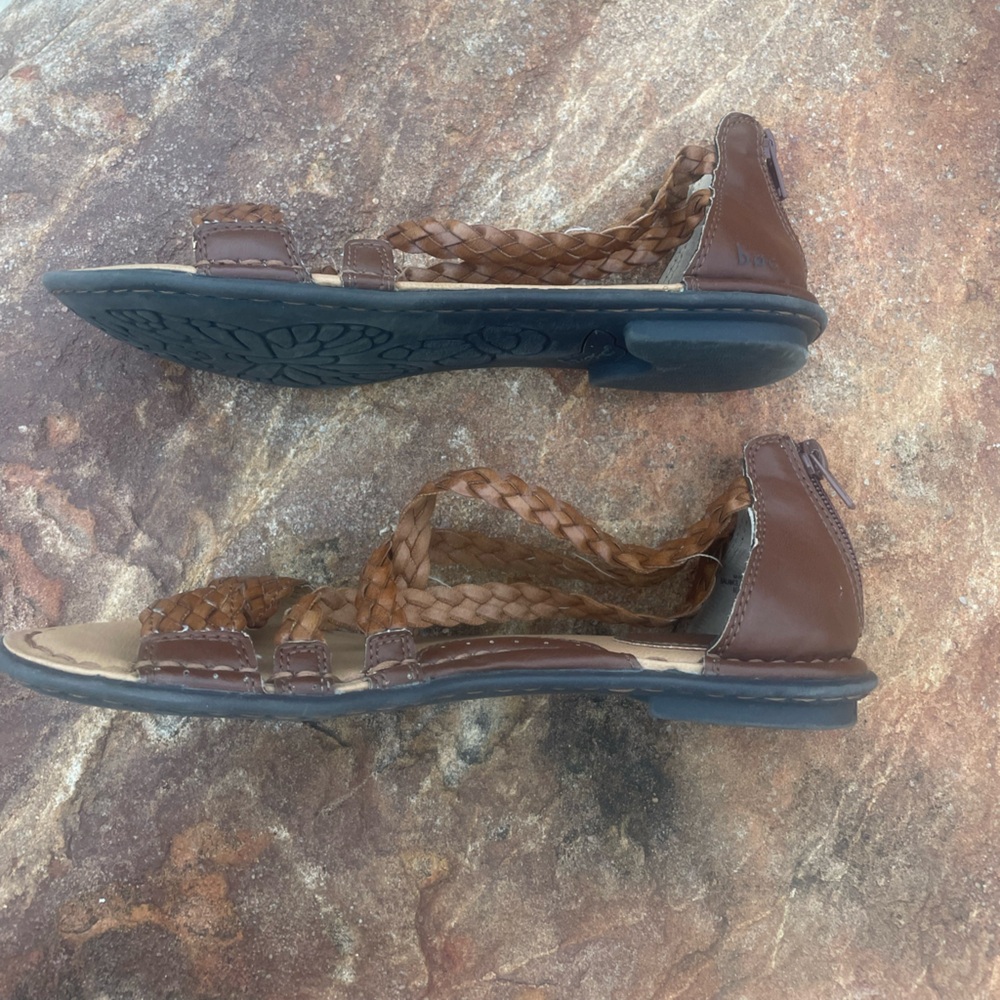 b.o.c. Braided Straps Back Zip Sandals (TSE) - Picture 7 of 10